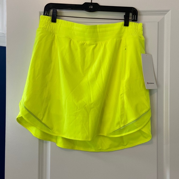 lululemon athletica Pants - ☀️☀️ Lululemon women’s sz 12 Hotty Hot Skirt Long (attached shorts), neon yellow